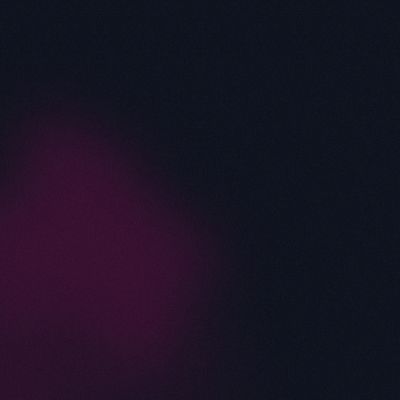 Grainy mesh gradient in pink and black